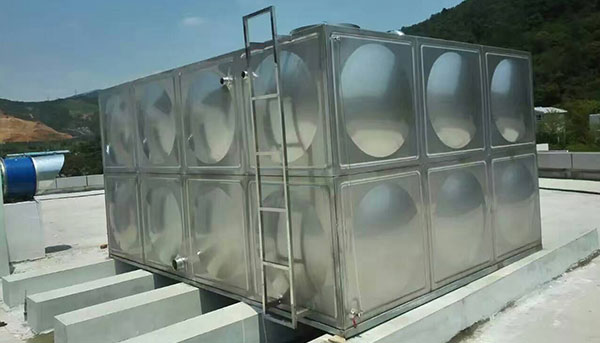 冬季不銹鋼水箱的維護方法